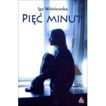 pięć minut