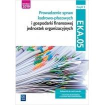 prowadzenie spraw kadrowo-płacowych i gospodarki finansowej